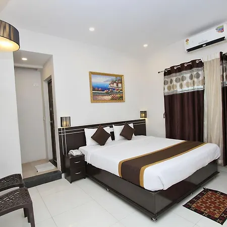 Oyo 7463 Leo Suites